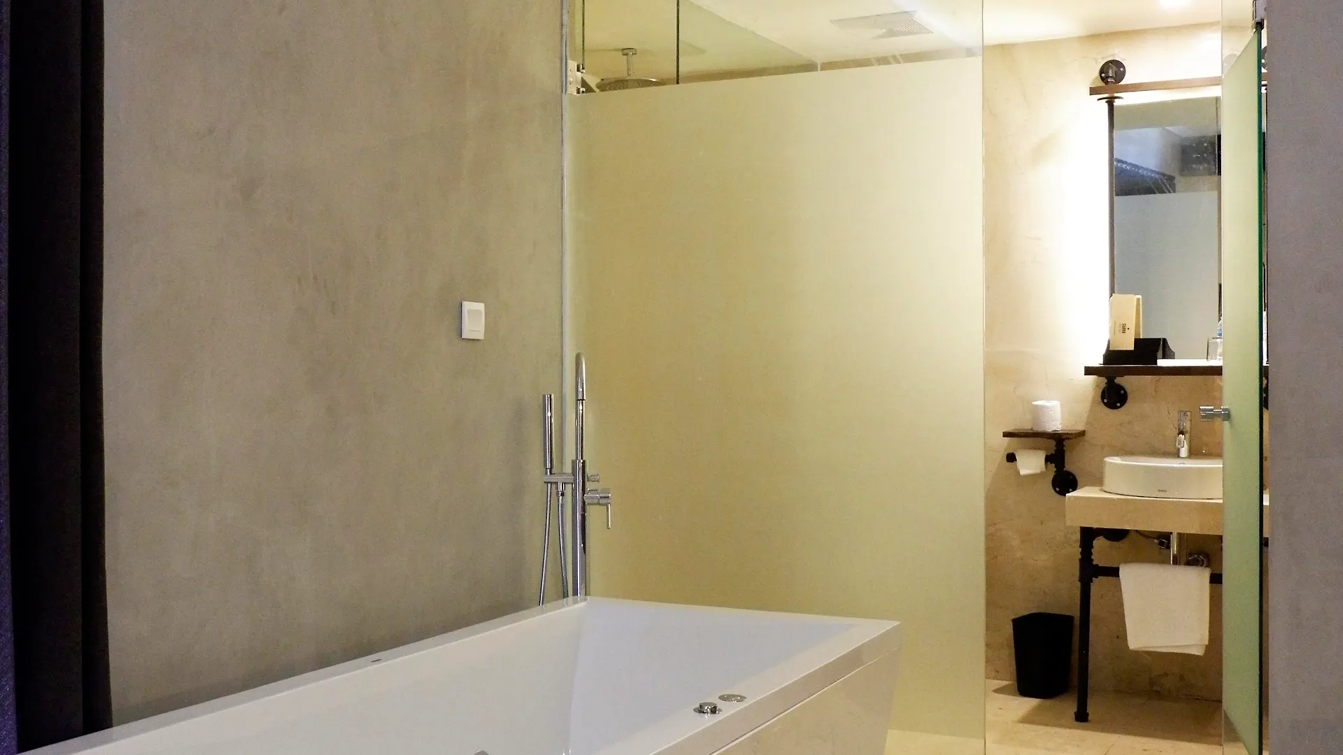 Stark Boutique Hotel And Spa Kuta  3*, Kuta (Bali) Indonesia