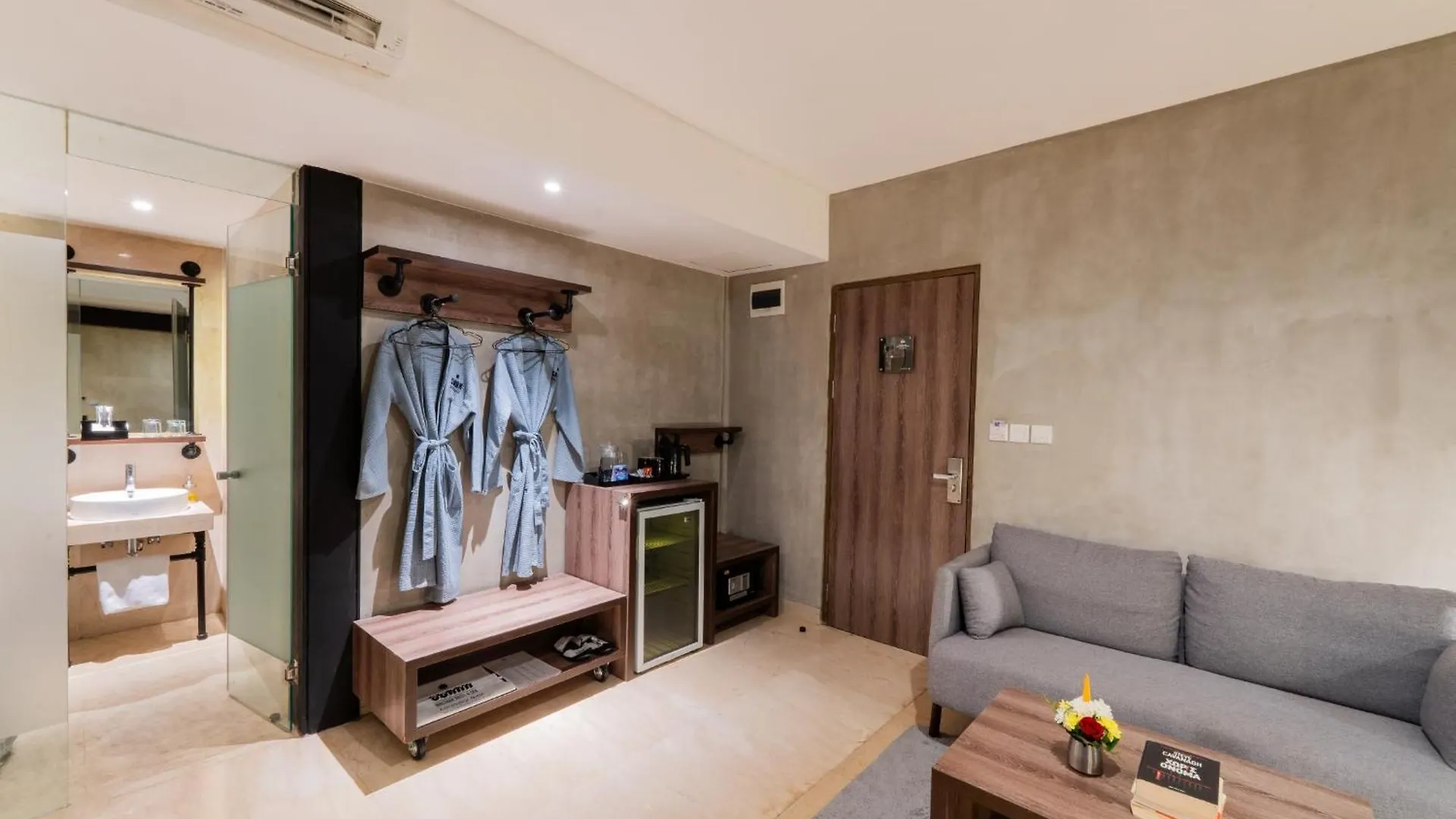 Stark Boutique Hotel And Spa Kuta   Kuta (Bali)