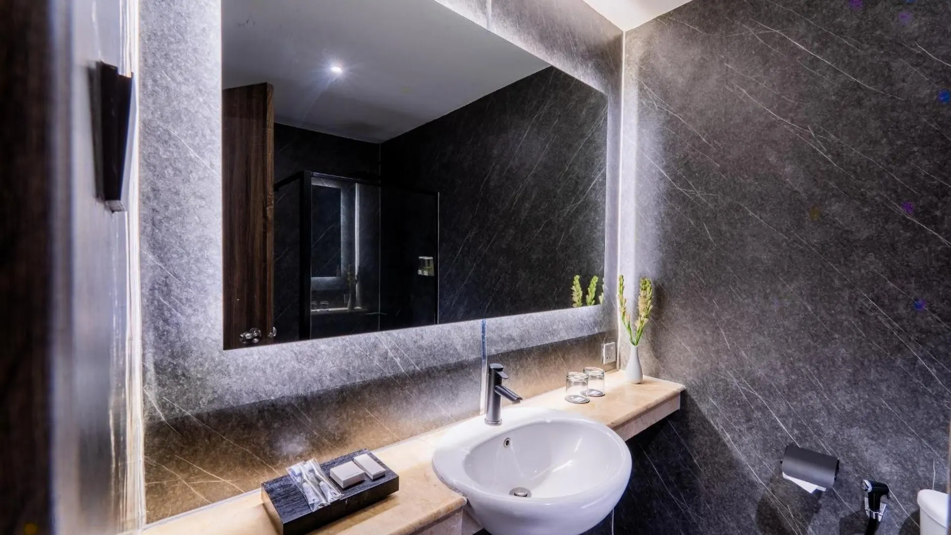 ***  Stark Boutique Hotel And Spa Kuta  Indonesia