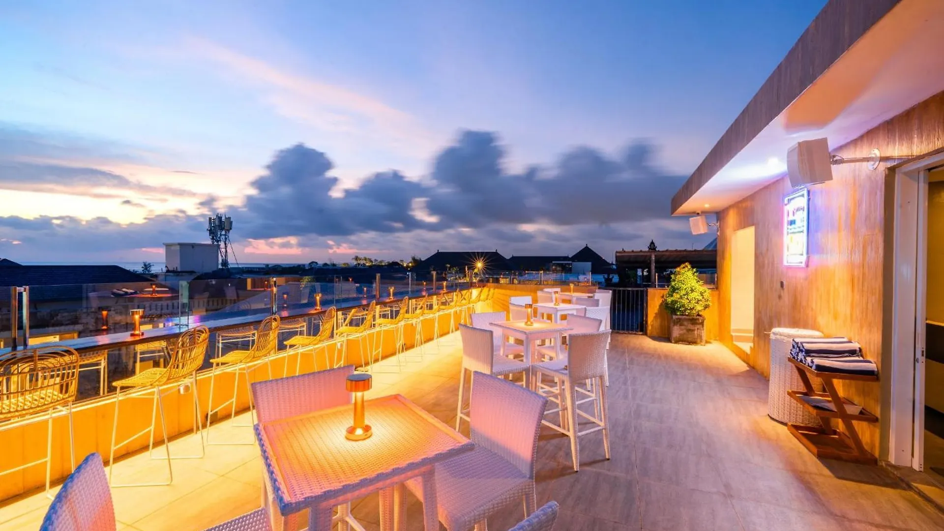 Stark Boutique Hotel And Spa Kuta  Kuta (Bali)